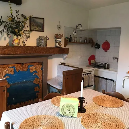 Vakantiehuis Liliana Faggeto Lario