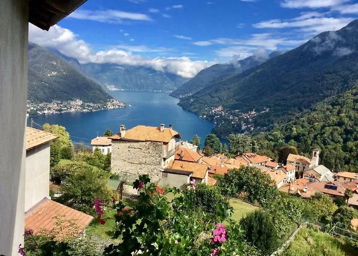 Liliana Сasa de vacaciones Faggeto Lario